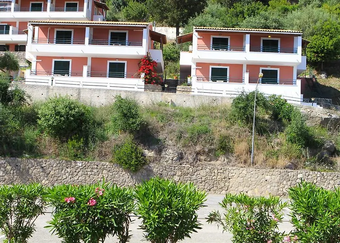 Aparthotel Gorgona 3*